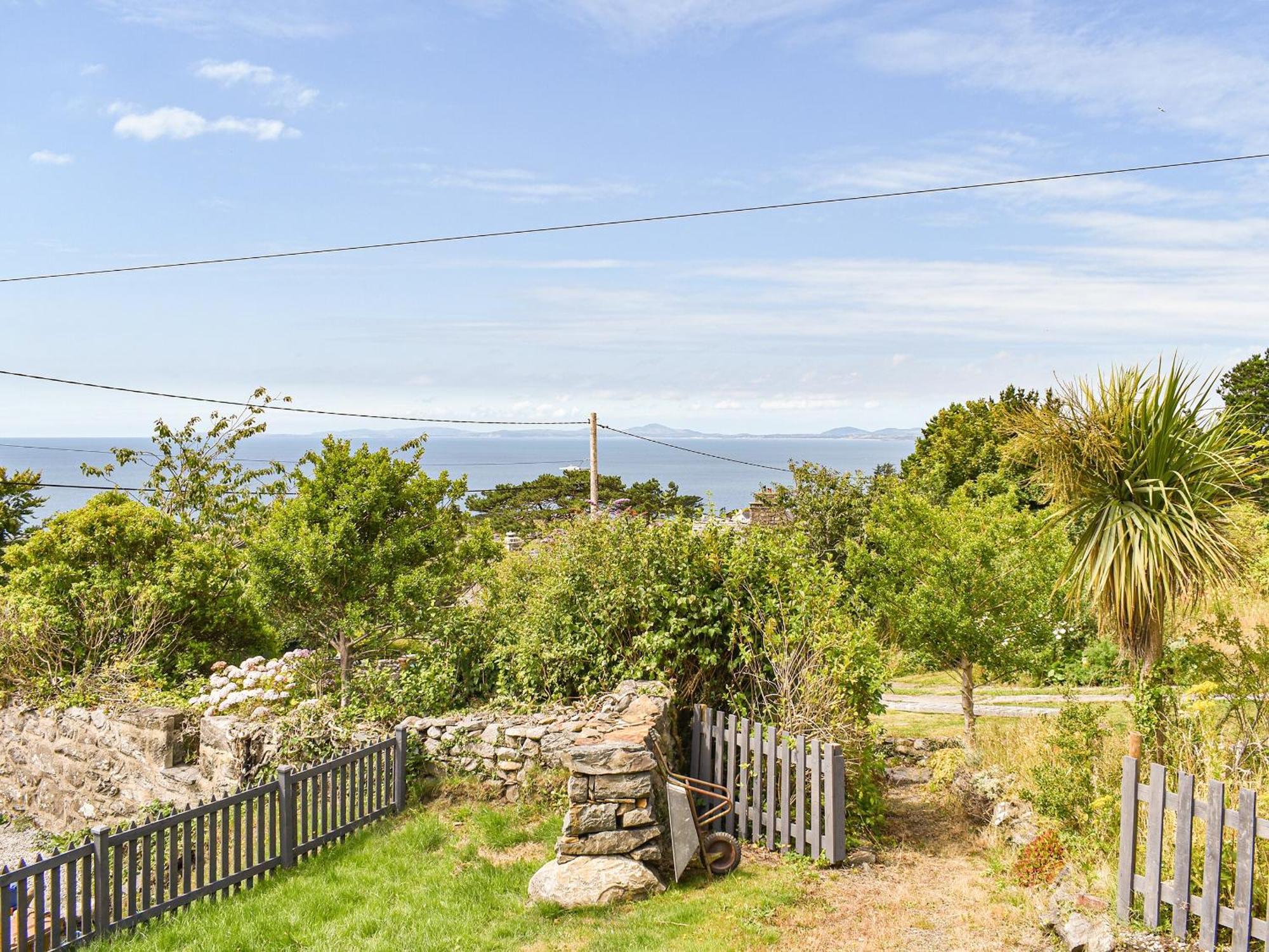 Llanfair Bryn Derwen 빌라 외부 사진